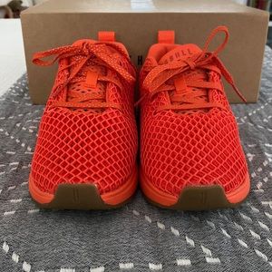 NOBULL Flame Mesh Runner NWT